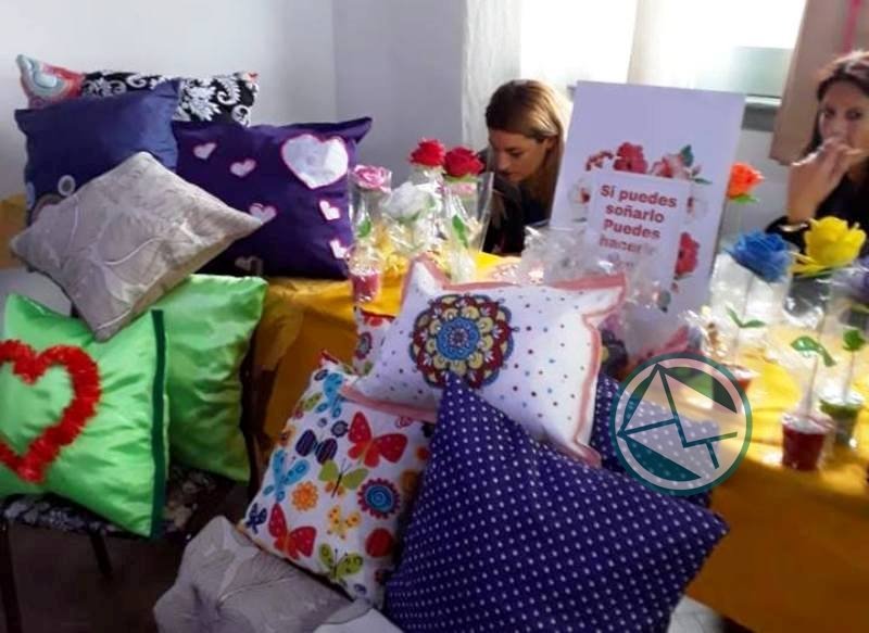 “Viva Feria” y “Feria de Emprendedores” en el CC Juanjo Bajcic “Viva Feria” y “Feria de Emprendedores” en el CC Juanjo Bajcic