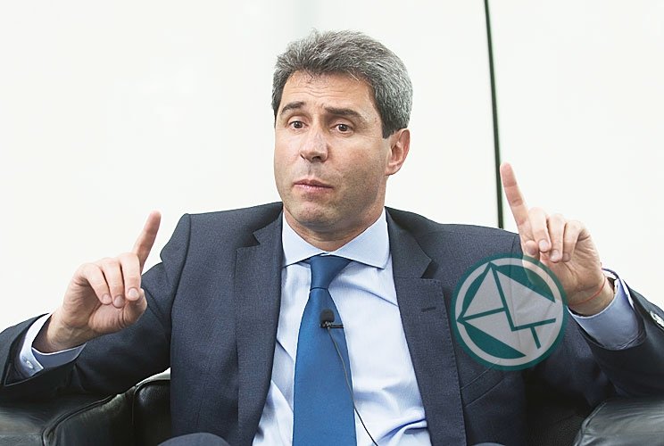 Pintadas en La Plata: "Uñac 2019" en las inmediaciones de 4 y 51
