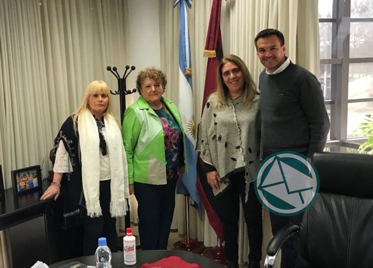 Virginia Rodríguez en Salta con el equipo de Urtubey