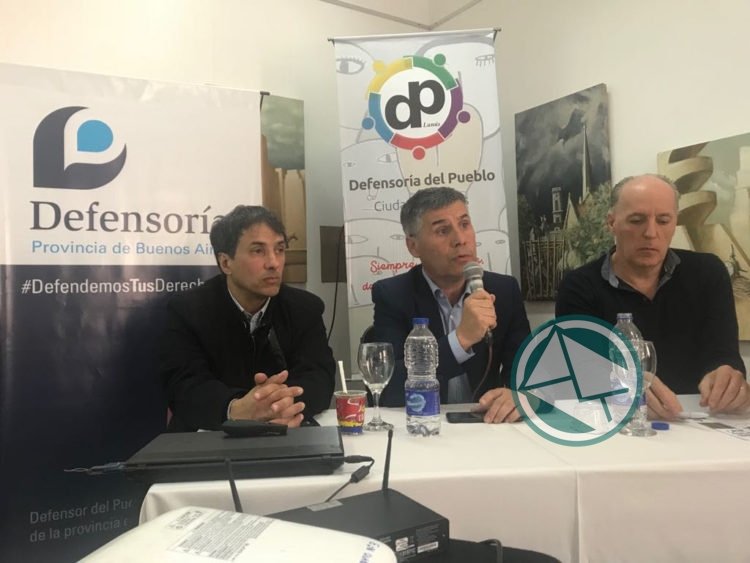 Pagar las tarifas o el alquiler: piden protección para inquilinos