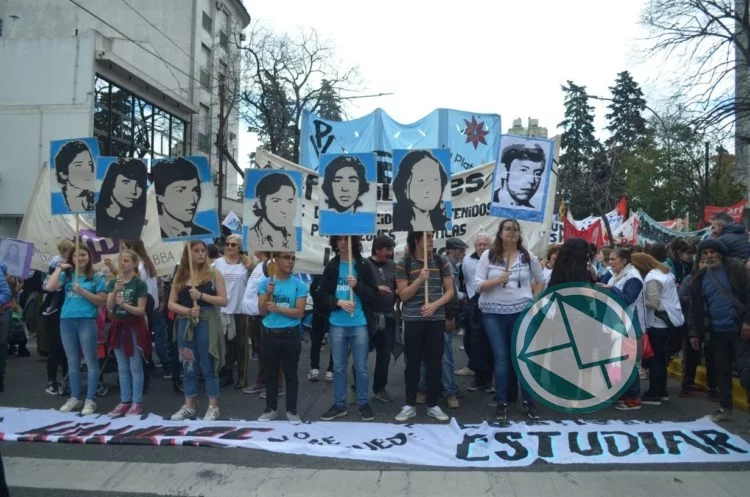 42 años de La Noche de Los Lápices: estudiantes marcharon contra las políticas de Macri