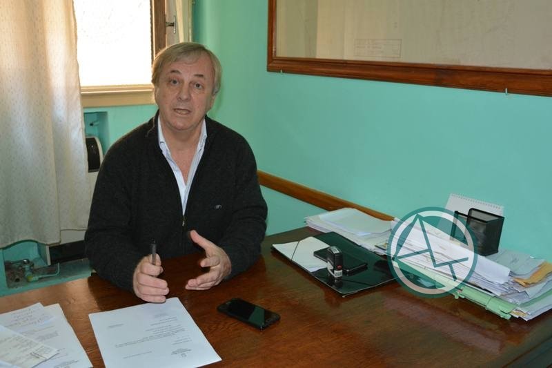 Augstaitis sale a explicar que el Ministerio de Salud abonó las becas a los Médicos Comunitarios