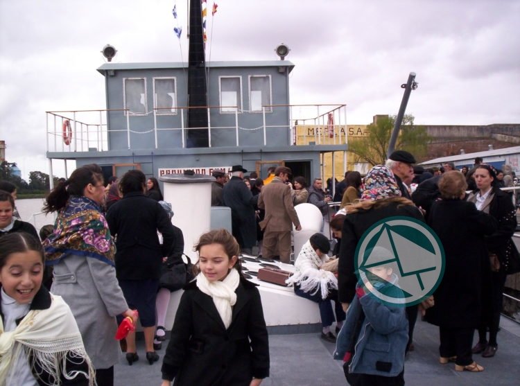Fin de semana con Desembarco Simbólico, Regata y Entrega de Diplomas de la Fiesta Provincial del Inmigrante