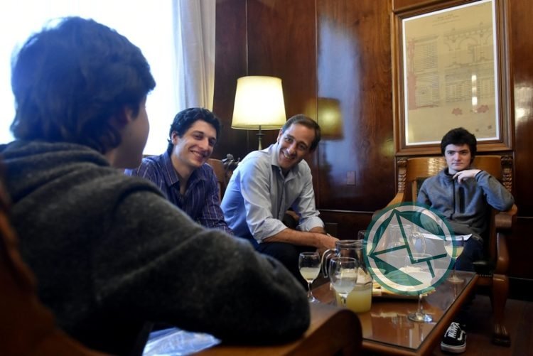 Garro recibió a jóvenes pganadores en las Olimpíadas Provinciales de Matemática