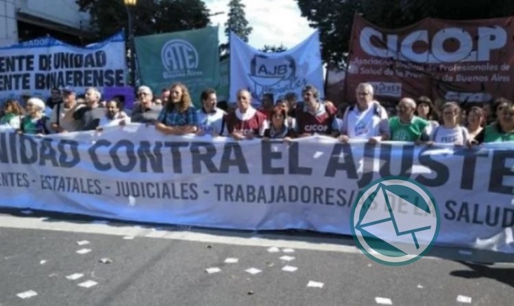 Estatales, docentes, judiciales y trabajadores de la salud paran el miércoles