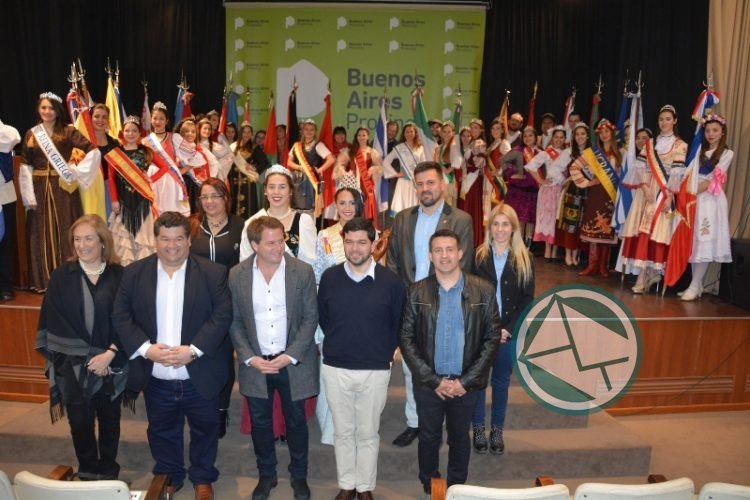 La Fiesta Provincial del Inmigrante se presentó en la Casa de la Provincia