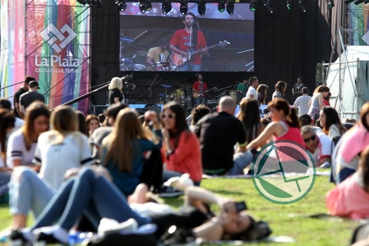 Buscan concientizar a los jóvenes para que disfruten la Primavera con responsabilidad