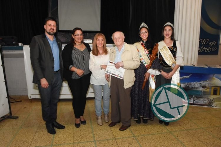 Reconocimiento a inmigrantes y descendientes en la Fiesta Provincial en Berisso Reconocimiento a inmigrantes y descendientes en la Fiesta Provincial en Berisso
