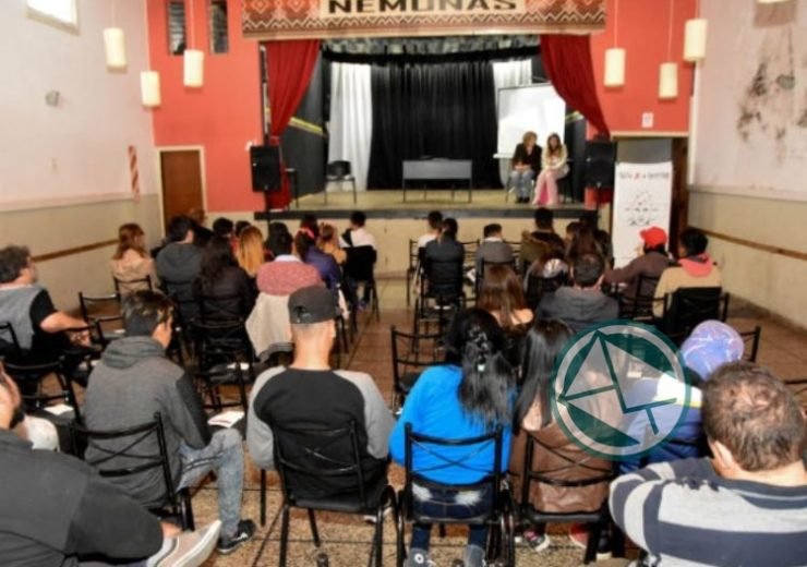 Ciclo de Obras de Teatro en el marco del mes de la Identidad 01