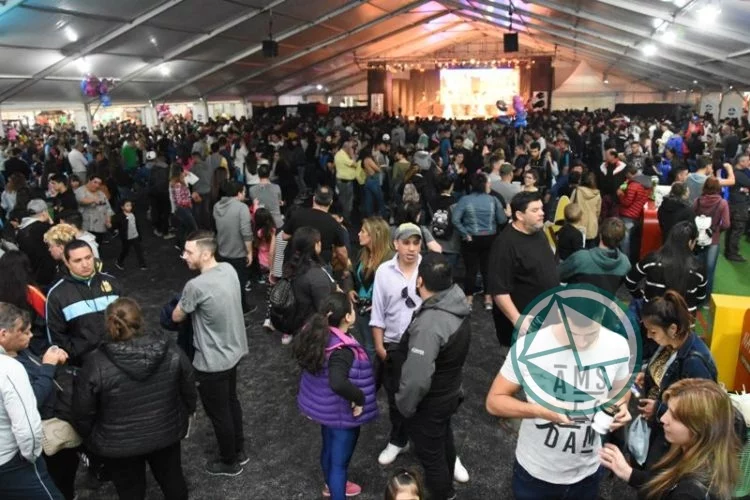 Finalizó el primer fin de semana de festivales de la Fiesta Provincial del Inmigrante