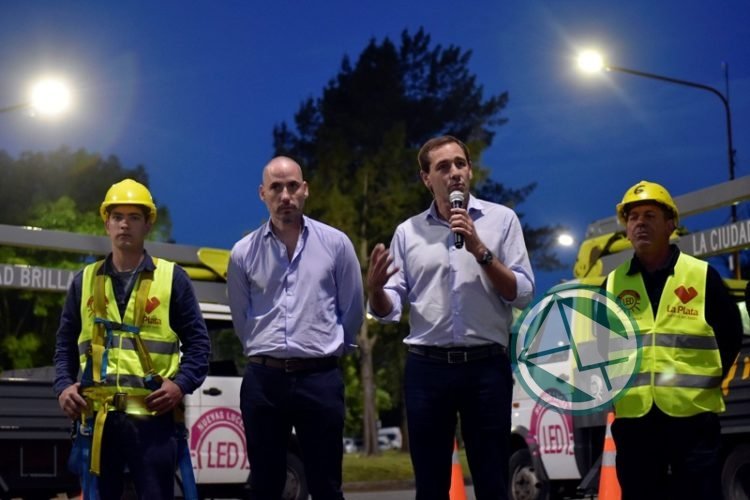 Garro presentó el plan de iluminación de más de 14 mil nuevas luces LED