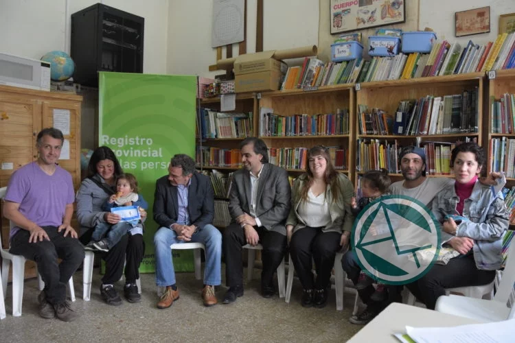La Secretaría de Derechos Humanos bonaerense entregó DNI a niños no registrados
