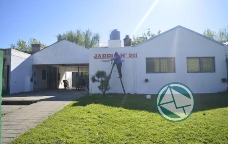 Mantenimiento de establecimientos educativos en Ensenada2