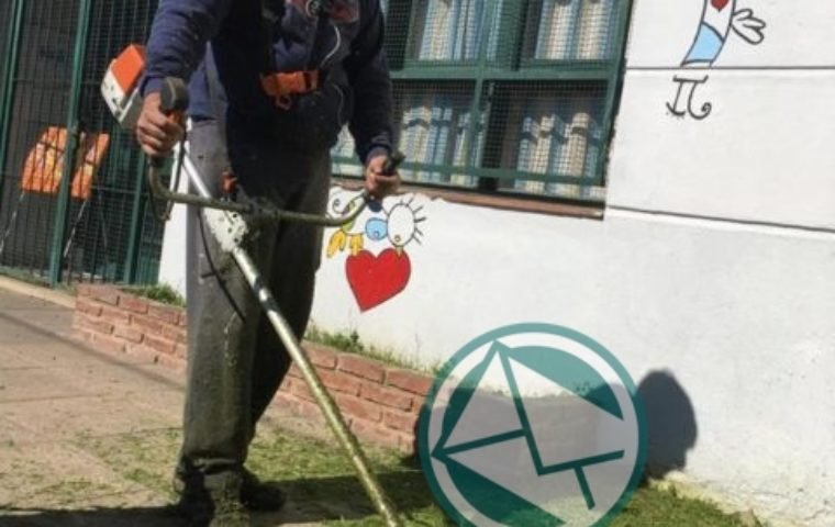 Mantenimiento de establecimientos educativos en Ensenada3
