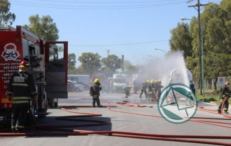 Simulacro de Emergencia en el Barrio Mosconi 6