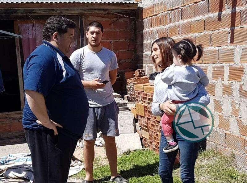 Timbreo de Nedela en el barrio Santa Teresita Timbreo de Nedela en el barrio Santa Teresita