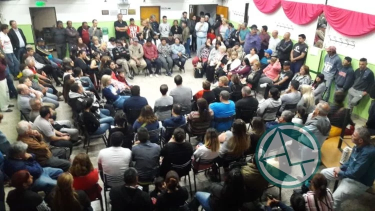 Charla de Juan Ignacio Mincarelli en el Centro de Jubilados San Martín