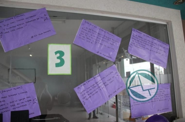 Corta con la Violencia, teatro Ensenada 01