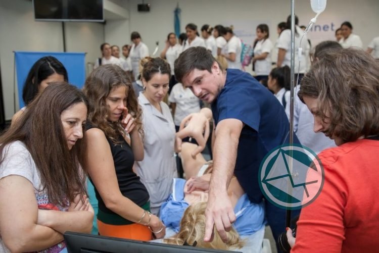 Enfermería: la carrera que eligen 43.000 argentinos