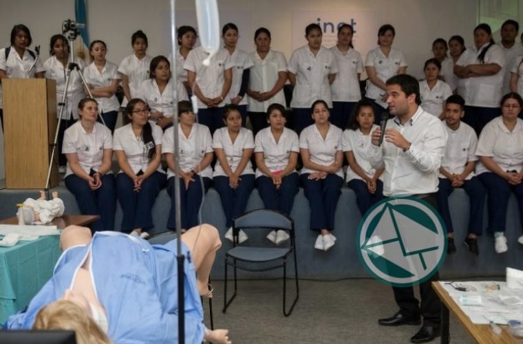 Enfermería, la carrera que eligen 43.000 argentinos 06