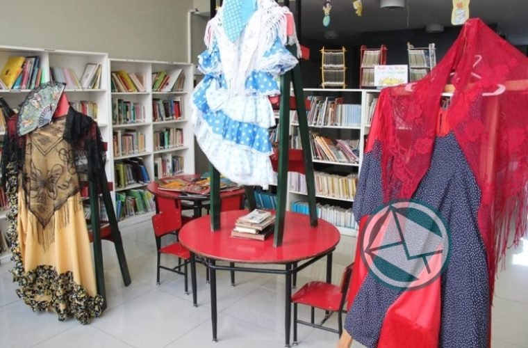 Expo Colectividades en la Biblioteca Municipal 03