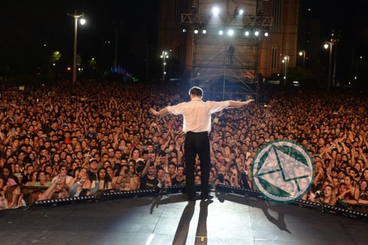 Iñaki Urlezaga tuvo una emotiva despedida, ante más de 120 mil personas en el 136 Aniversario de La Plata