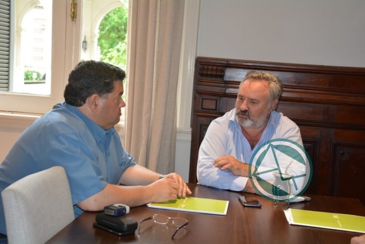 Nedela con de la Torre evaluaron salvar el déficit del Municipio