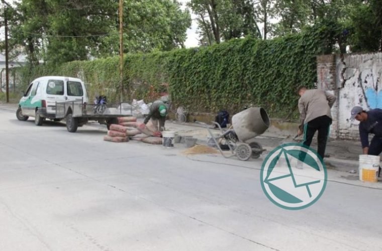 Renovación de veredas en el barrio El Dique 3