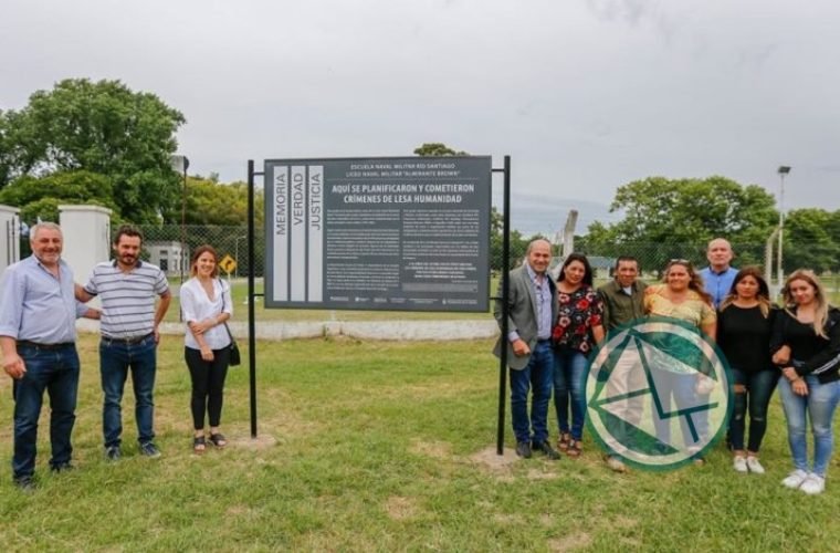 Señalización de la Escuela Naval como sitio de La Memoria 3