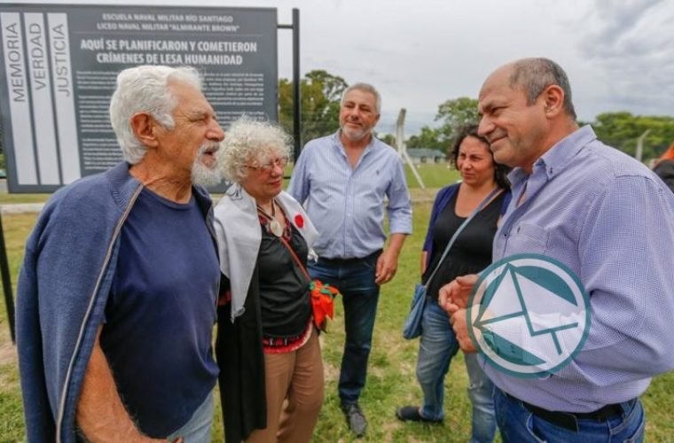 Señalización de la Escuela Naval como sitio de La Memoria 4