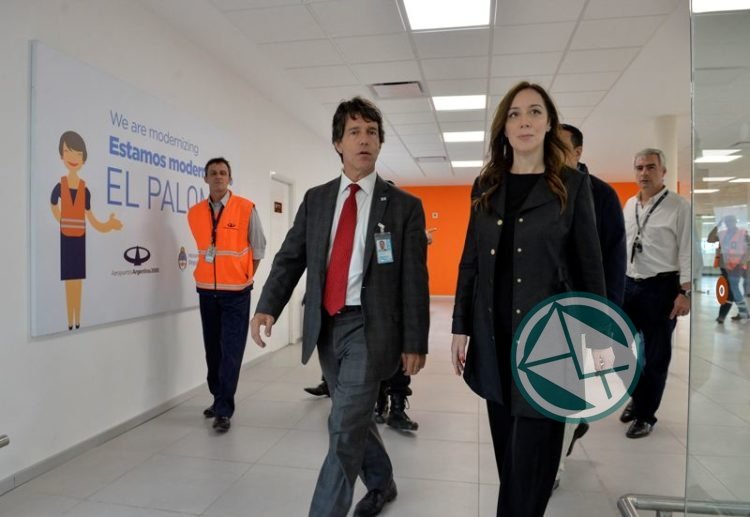 Vidal en la nueva terminal del aeropuerto de El Palomar