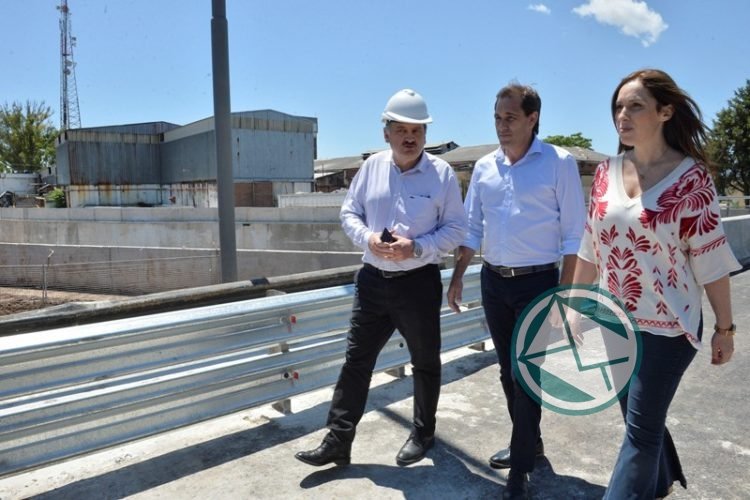 Vidal y Garro inauguraron el nuevo puente de Camino Centenario y 514