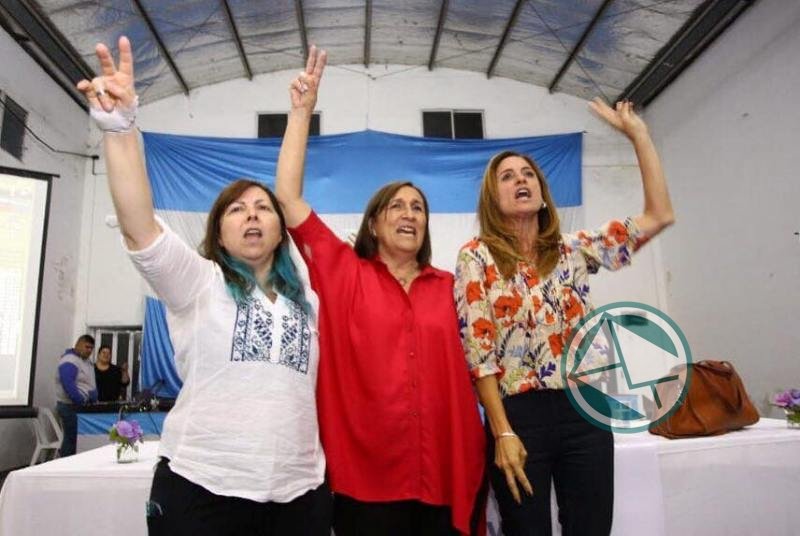 Adriana González encabezó mesa debate de mujeres dirigentes de la Región 5