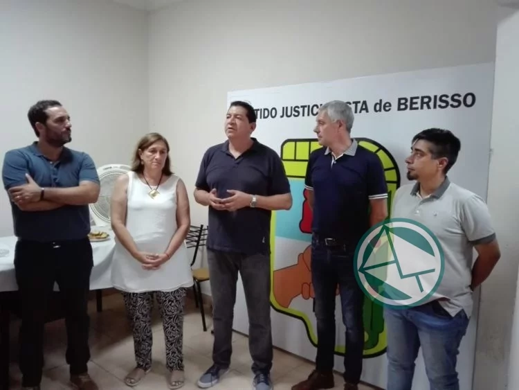 El brindis de fin de año del PJ de Berisso "en el nombre del peronismo" ansiando la unidad