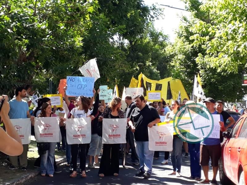 El CFP 414 sigue cerrado y la reunión recién sería el lunes