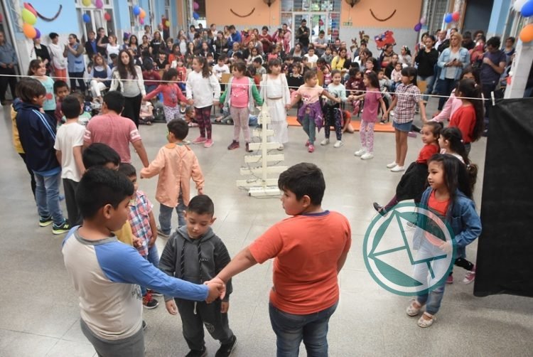 Festejos de fin de año en el Jardín Maternal Hogar San Martín de Berisso