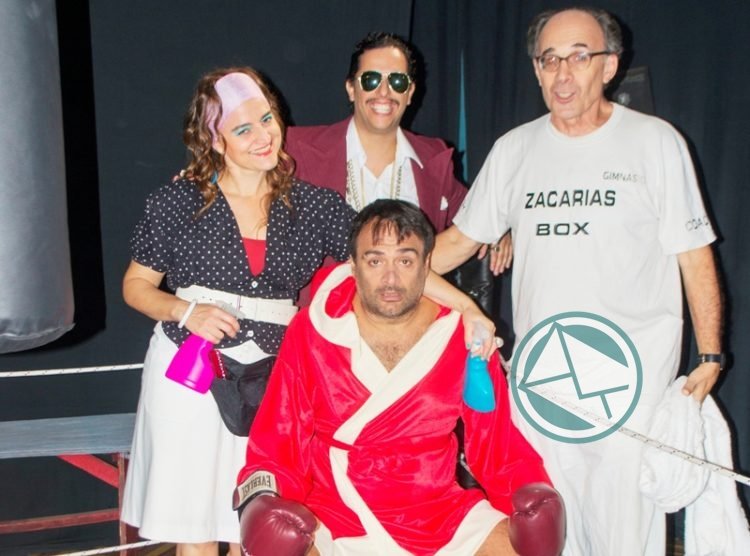Última función de la obra teatral "Revancha Spray" Última función de la obra teatral "Revancha Spray"