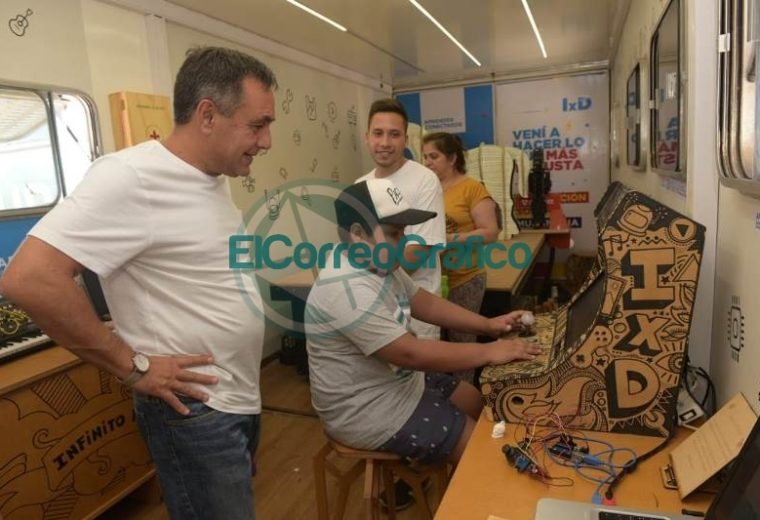 Educación, Cultura, Ciencia y Tecnología en la playa 1