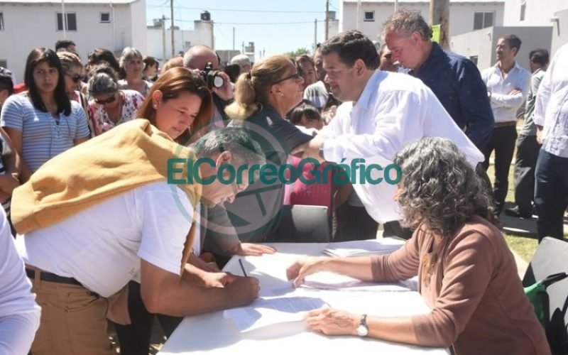 Las últimas 61 viviendas del Barrio Villa Progreso fueron entregadas Las últimas 61 viviendas del Barrio Villa Progreso fueron entregadas 07