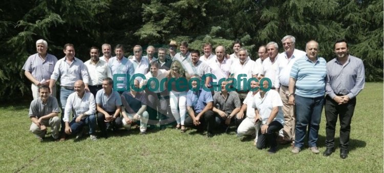 Nedela en el Foro de Intendentes Radicales realizado en Saladillo