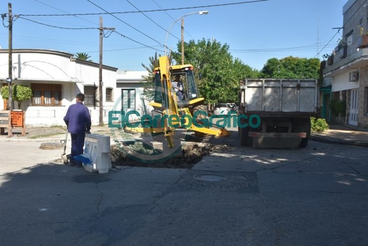 Se retomó la obra de bacheo por calles donde circulan colectivos Se retomó la obra de bacheo por calles donde circulan colectivos
