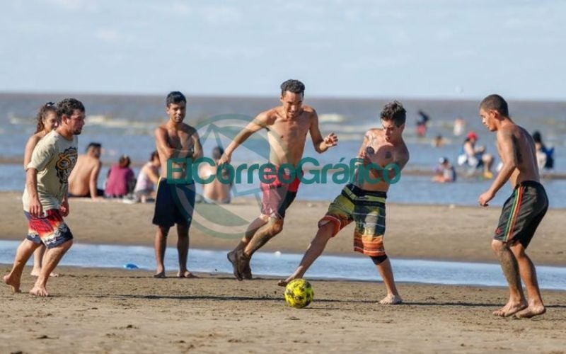 Vivir el verano en Punta Lara a puro sol y río 01