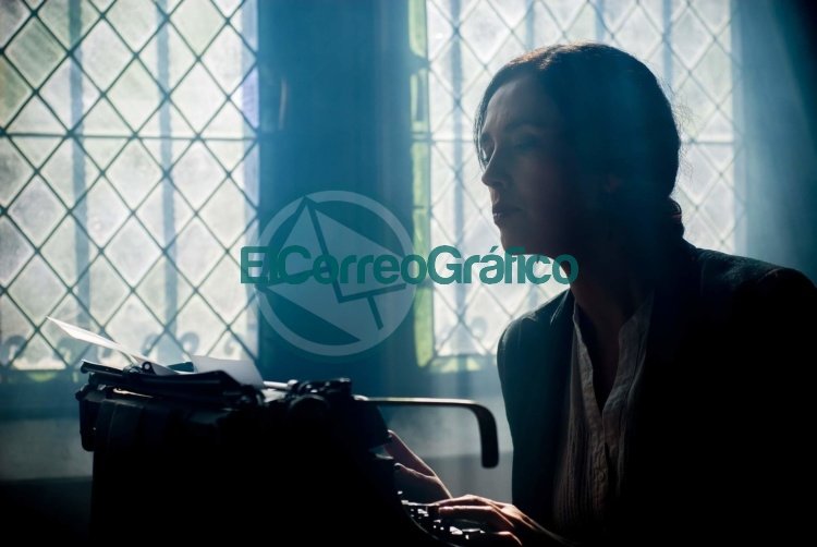 Concurso de poesía en homenaje a la mujer argentina