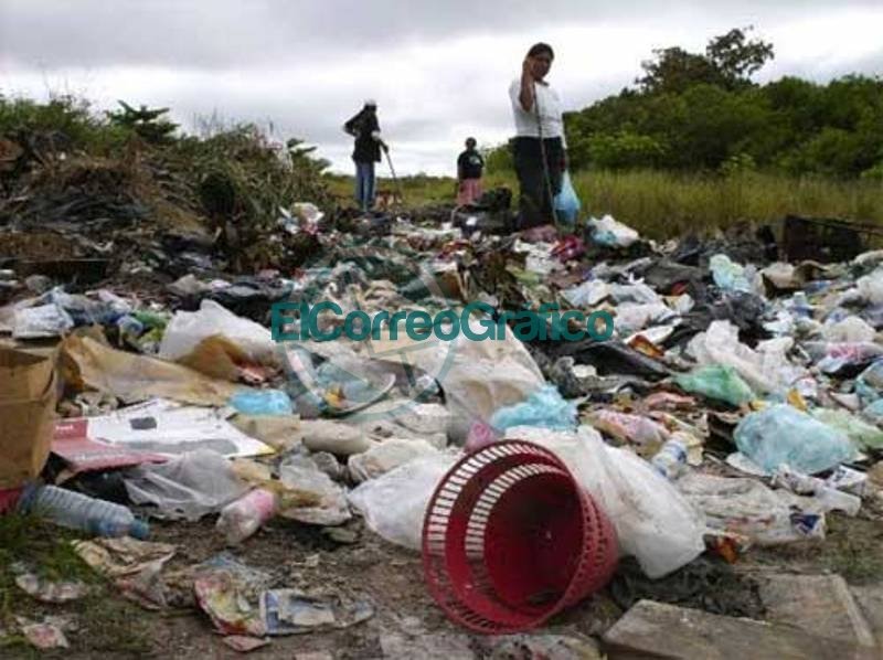 Buscan erradicar urgentemente la basura en las calles en Berisso
