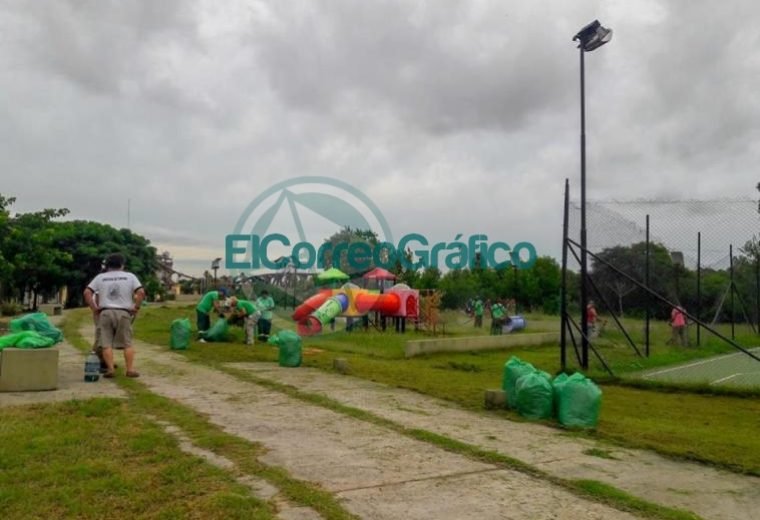 Cooperativas ensenadenses prestan servicios en todos los barrios Cooperativitas ensenadenses prestan servicios en todos los barrios 08