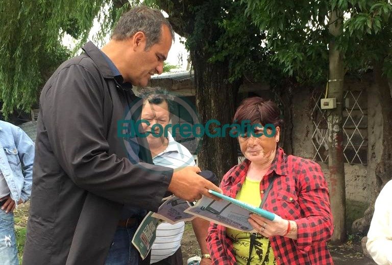 Escudero dice tener la solución y que va a revertir el abandono y la desidia en La Plata