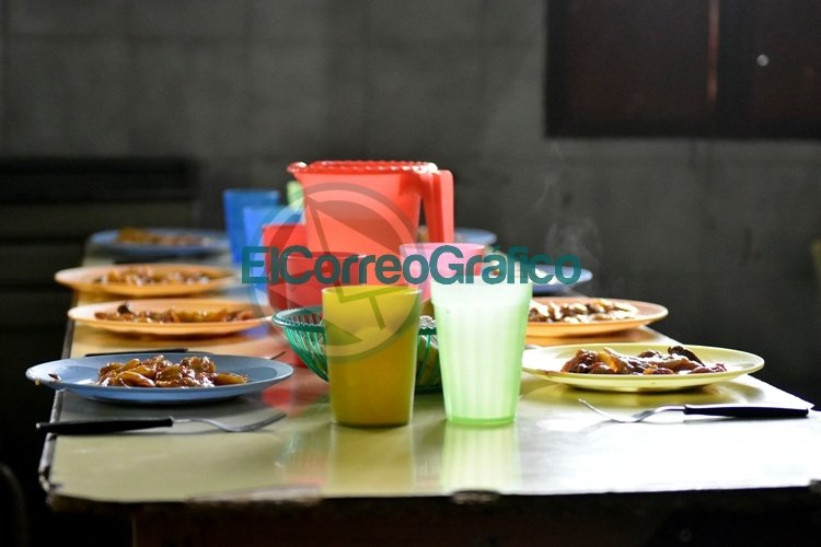 Más de 850 chicos recibieron el Servicio Alimentario Escolar Más de 850 chicos recibieron el Servicio Alimentario Escolar