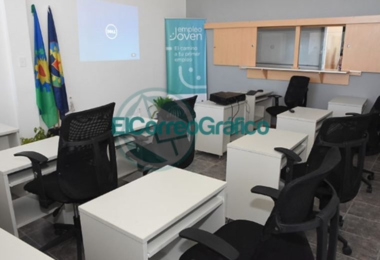Nuevas salas de capacitación para la Oficina de Empleo de Berisso 1