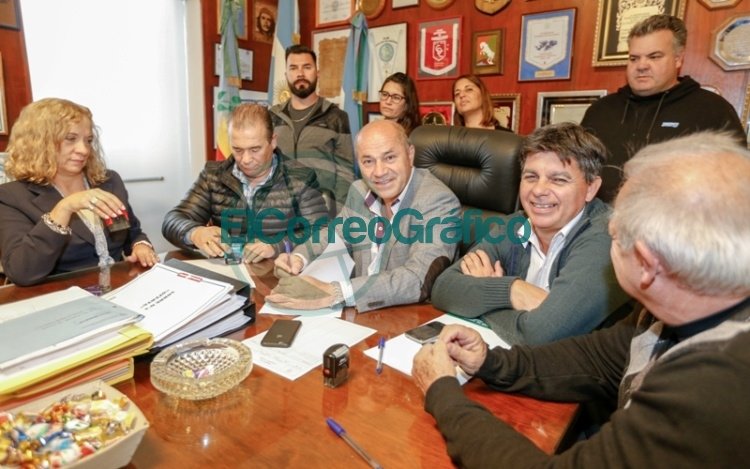 Cinco empresas ofertaron para la repavimentación de la calle Baradero en Ensenada