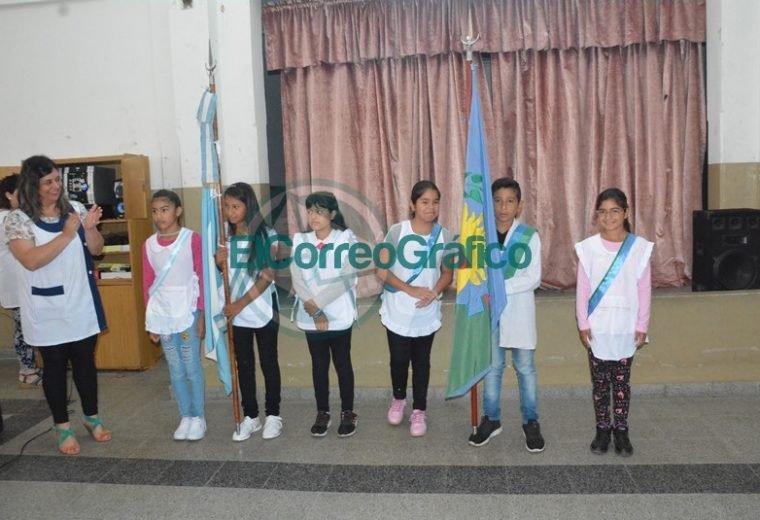 Nedela y el ministro bonaerense de Trabajo realizaron el acto de inicio del ciclo lectivo en Berisso 05